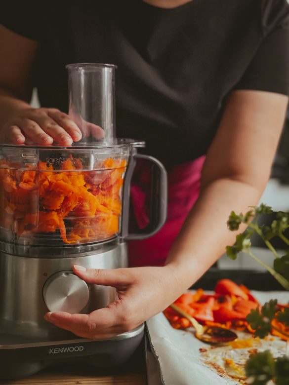 JAK ZROBIĆ PURÉE Z DYNI? JAK ZROBIĆ PURÉE Z DYNI?