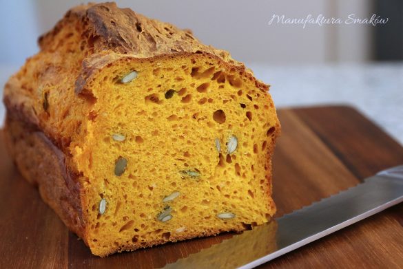 Chleb dyniowy