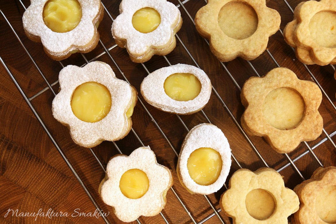 Kruche ciasteczka cytrynowe z kremem